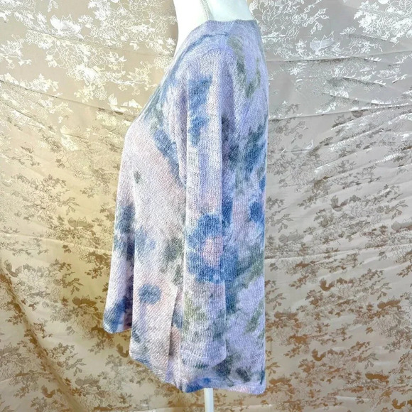 Nally & Millie Purple Floral Watercolor Knit Sweater Women's Size M - Picture 3 of 5
